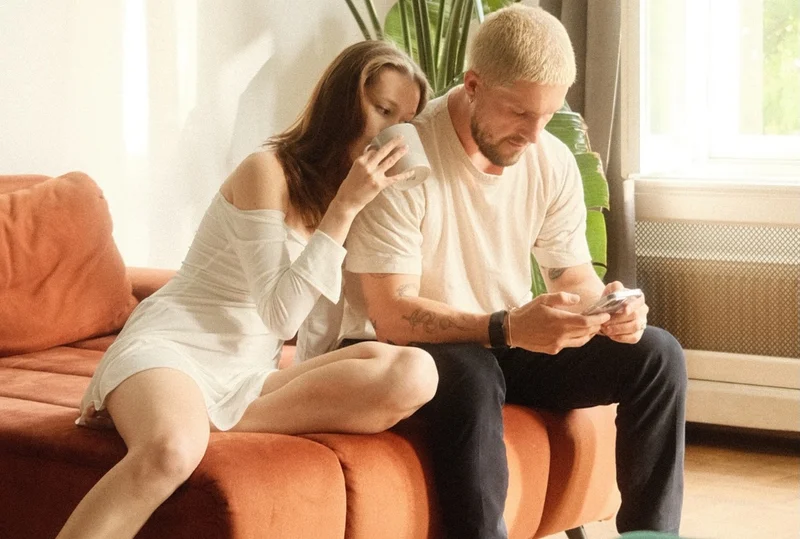 Alex Leon Social Interaction